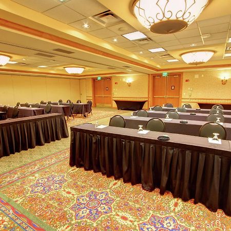 Doubletree By Hilton Denver Central Park Extérieur photo