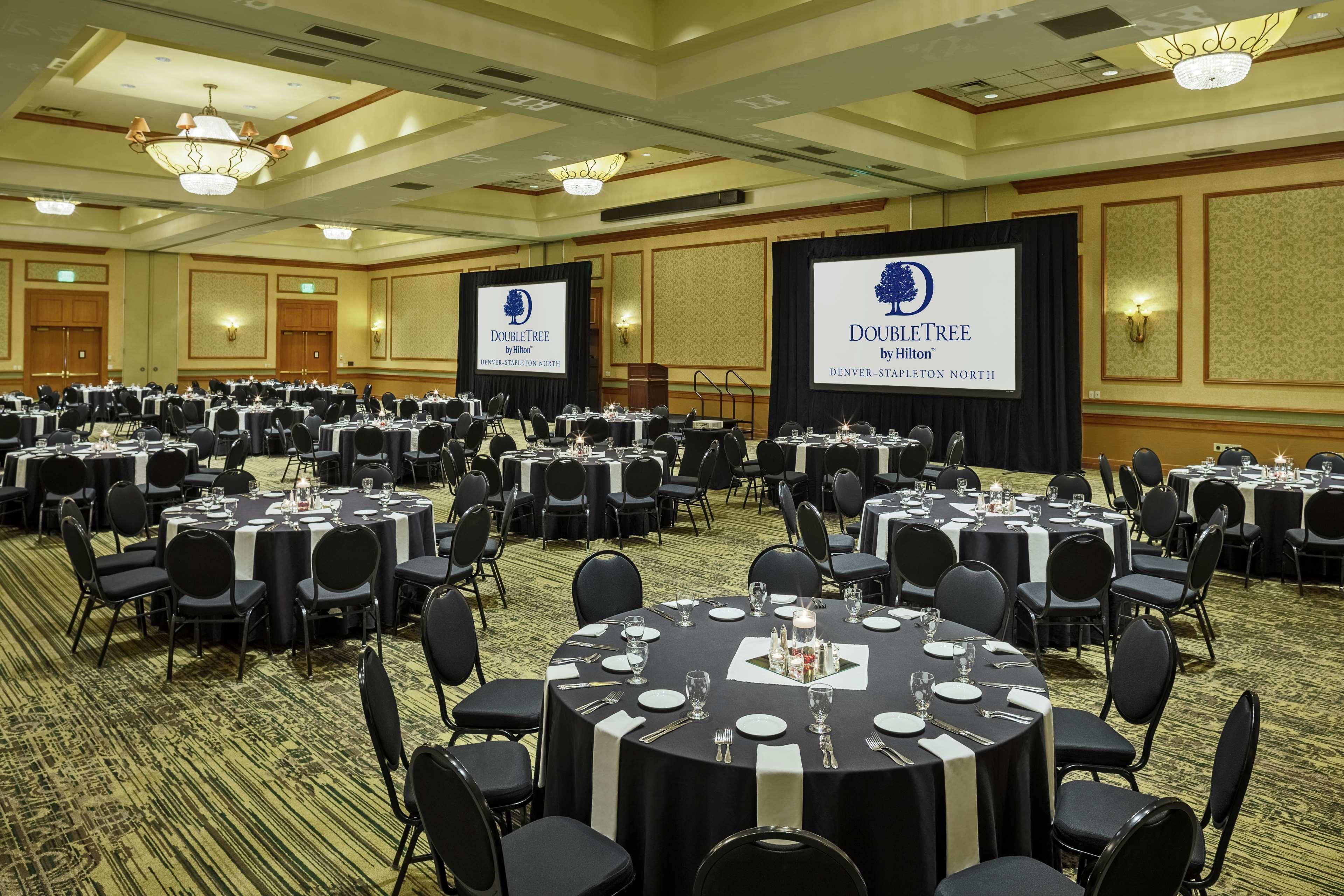 Doubletree By Hilton Denver Central Park Extérieur photo