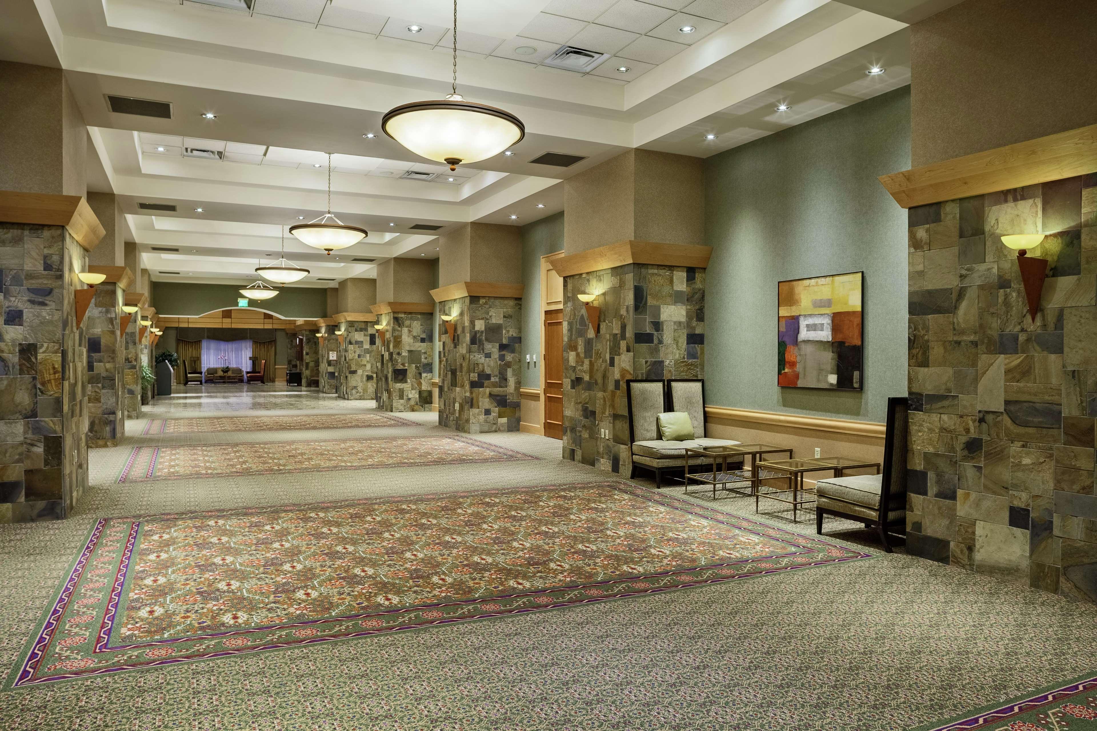 Doubletree By Hilton Denver Central Park Extérieur photo